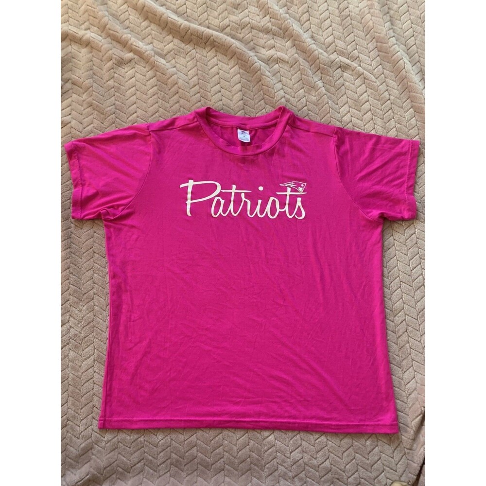 Patriots NFL Team Women's Pink T Shirt Medium